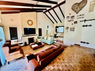 Ocebisa Properties Presents A Four Bedroom House with Servant Quatters For Rental In Pinetown