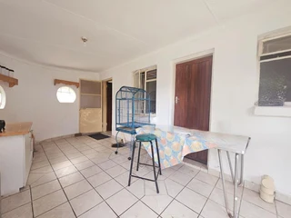 **Charming Facebrick Home with Income-Generating Flatlet**