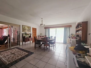 **Charming Facebrick Home with Income-Generating Flatlet**