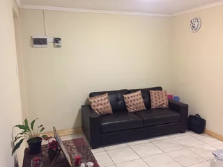 Apartment To Rent in De La Haye, Bellville