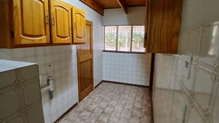 Large 4-bedroom family home in Pellissier