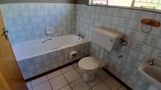 Large 4-bedroom family home in Pellissier