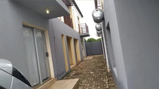 1 BEDROOM RESIDENTIAL FLATS TO LET IN MANIINI