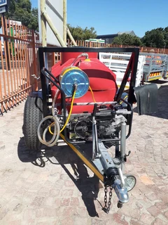 700 Liter Fire Fighter Trailer / Bowser