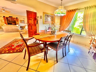 The Cutest 3 Bedroom &#43; Pool HOUSE in a Wonderful Area!