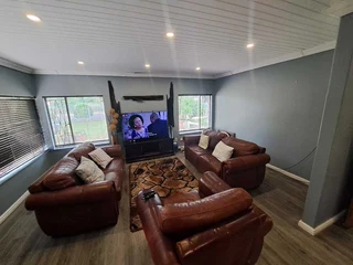 Perfect Family Home with Bonus Flatlet and Income Potential!