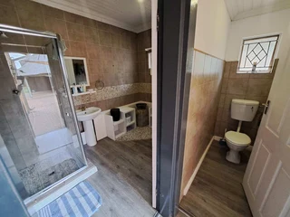 Perfect Family Home with Bonus Flatlet and Income Potential!