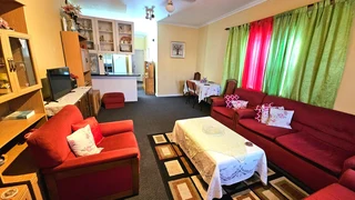 House For Sale in Weltevreden Valley, Mitchells Plain