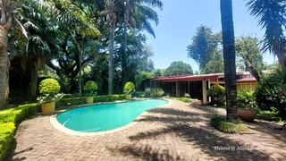 Stunning 4 Bedroom House in Highly Desirable Location