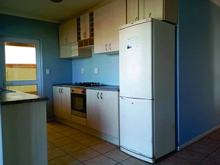 Secure 3-Bedroom And 2-Bathroom Townhouse In 1 Jesse Crescent