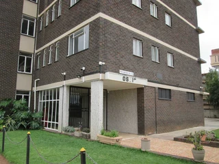 A VERY BEAUTIFUL ONE AND HALF [ 1.5 ] BEDROOMS FLAT FOR SALE IN ELOFFSDAL [ PRETORIA ]
