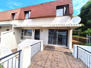 Spacious home available in Sunningdale