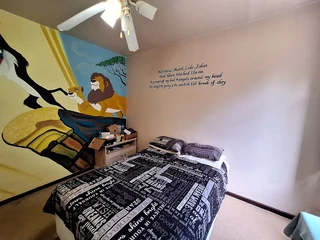 Spacious home available in Sunningdale