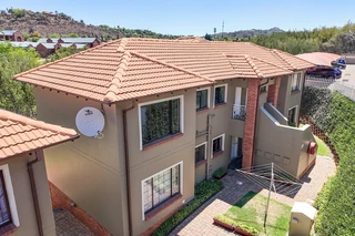 Luxury 2-Bedroom Apartment for Sale in Glenvista