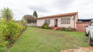 Unlock Your Investment Potential with This Prime Property!