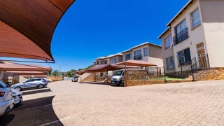 2 Bedroom Townhouse for sale in Naturena