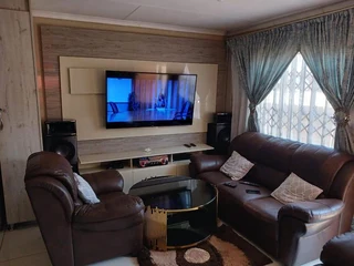 A beautiful 2-bedroom house for you and your small family