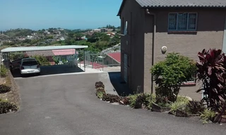2 Bedroom Semi-detached in Shallcross