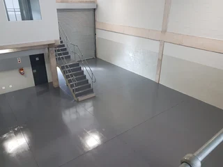 Prime Warehouse unit to Lease in Cornubia.