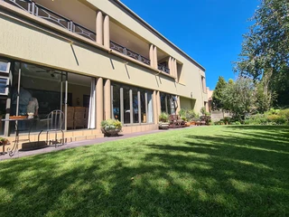 A Perfect blend of Elegance, Comfort and Luxury Estate Living