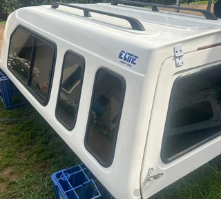 2010 Isuzu Lwb Canopy