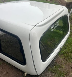 2017 Nissan NP 200  canopy