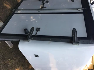 2020 Isuzu D max high volume canopy