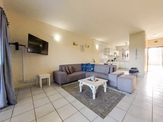 Ground Floor, Beachfront Apartment: Back-Up Water Tanks, Garage, Sea View