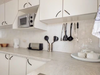 Ground Floor, Beachfront Apartment: Back-Up Water Tanks, Garage, Sea View