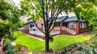 5 Bedroom House For Sale in Cornwall Hill