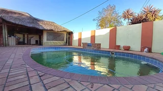 4 Bedroom home with 3 flatlets