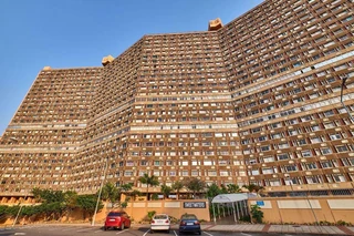 Apartment in Amanzimtoti For Sale