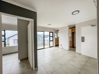 Elegant Living in a Secure Estate – Lombardy