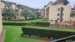 BEAUTIFUL APARTMENT 4 SALE &#64; 21 ZAMBEZI ESTATE MONTANA!!