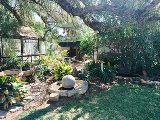 HOUSE IN EXCELLENT CONDITION. BEAUTIFUL GARDEN. BOREHOLE. NO REPAIRS NEEDED.