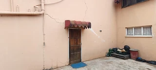 DESIGN YOUR OWN MILTIFARIOUS DUBBELSTORY HOUSE. STRONG WATER. LARGE WOKSHOP. VIEW  TO PLAN.