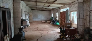 DESIGN YOUR OWN MILTIFARIOUS DUBBELSTORY HOUSE. STRONG WATER. LARGE WOKSHOP. VIEW  TO PLAN.