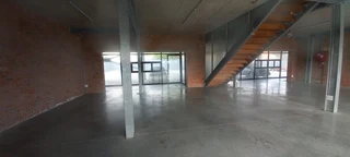 Ground Floor office space or retail opportunity!