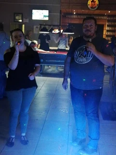 OWN YOUR OWN PUB AND GRILL WITH GREAT POTENSIAL.  LARGE FLOOR SPACE.