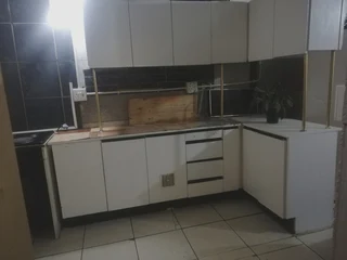 Charming 2–3 Bedroom Home in Greenville Garden City, Fisantekraal