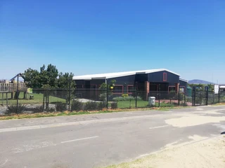 Charming 2–3 Bedroom Home in Greenville Garden City, Fisantekraal