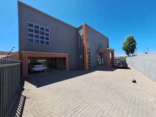 Charming Double Storey Family Home with Modern Amenities