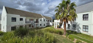 3 Bedroom Apartment To Let in Paradyskloof