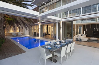 Strathmore Villa