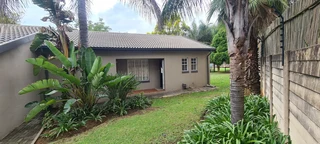Charming 3-Bedroom Townhouse in Glenwood Estate
