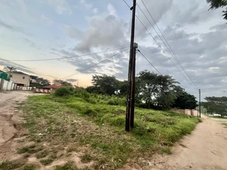 STAND FOR SALE AT HAZYVIEW