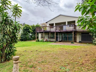 Exceptional 3 Bed | 2 Bath | 1 035m² Family Home with Flatlet in a Prime Location