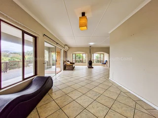 Exceptional 3 Bed | 2 Bath | 1 035m² Family Home with Flatlet in a Prime Location