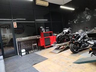 Exquisite Showroom In Umhlanga Ridge