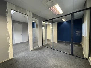 Office Space to Let In Somerset Park